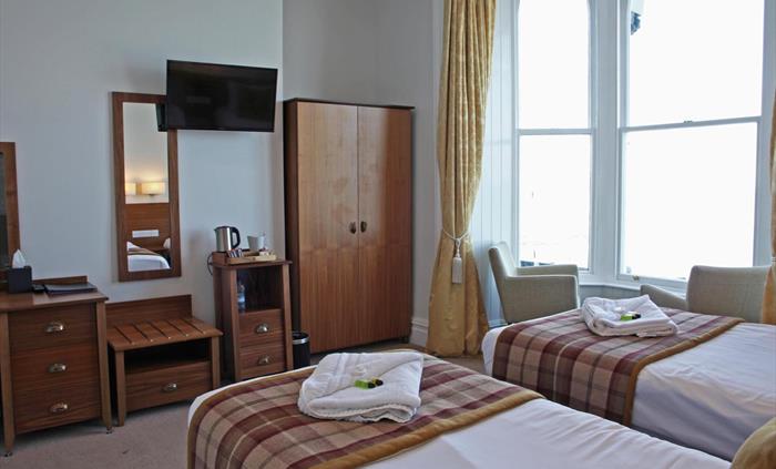 Accommodation - seafront twin